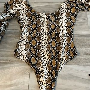 Boutique Snake Print bodysuit